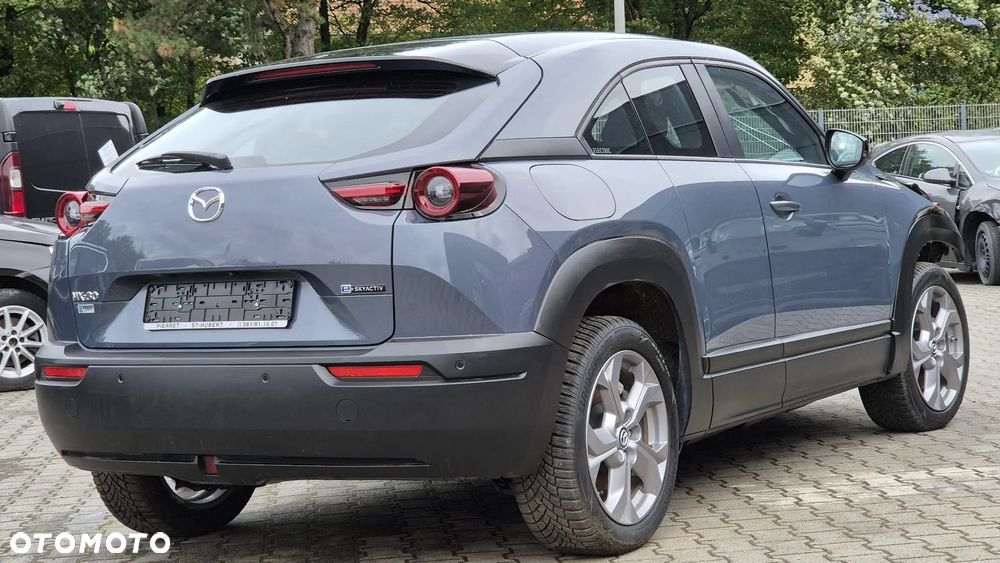 Mazda MX-30 e-SKYACTIV - 4