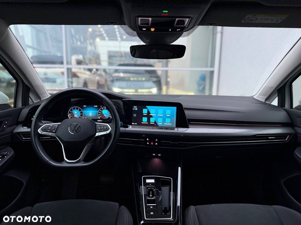 Volkswagen Golf - 12