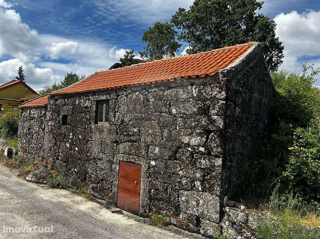 Moradia T2 para venda - Grande imagem: 2/26