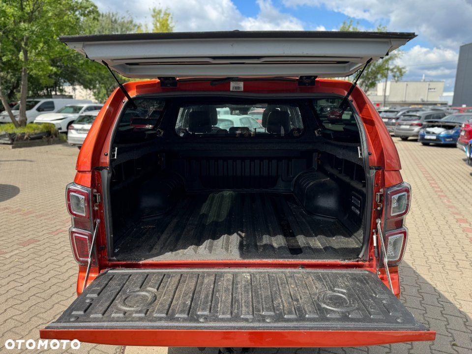 Isuzu D-Max - 5