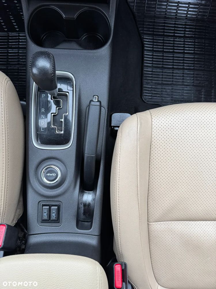 Mitsubishi Outlander 2.0 4WD CVT Active+ - 20