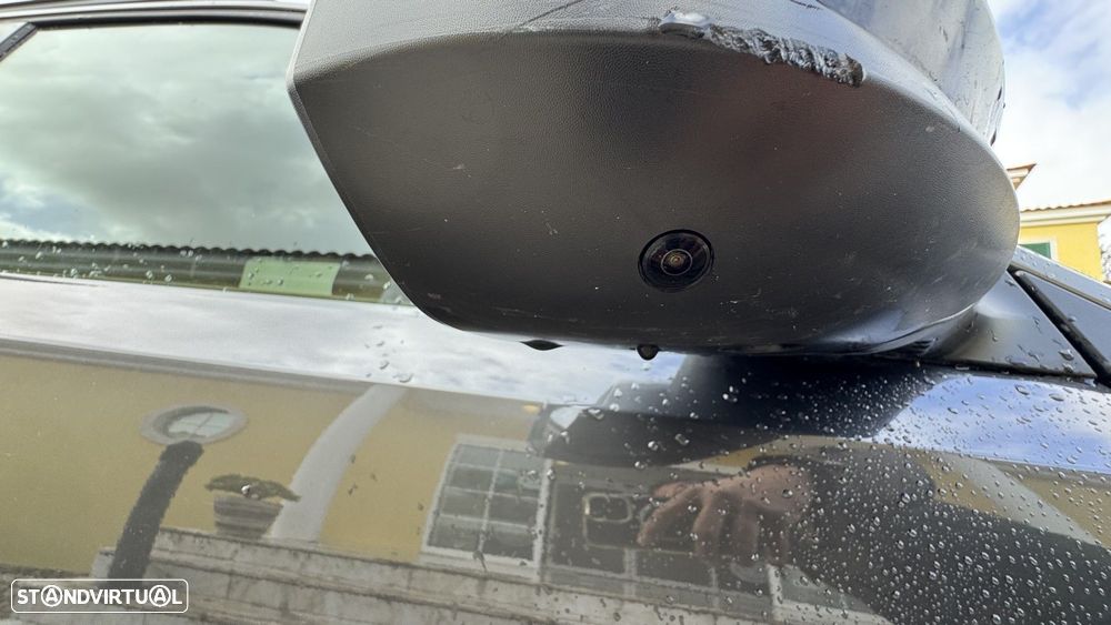 Peugeot 5008 1.2 Hybrid Allure Pack e-DCS6 - 32