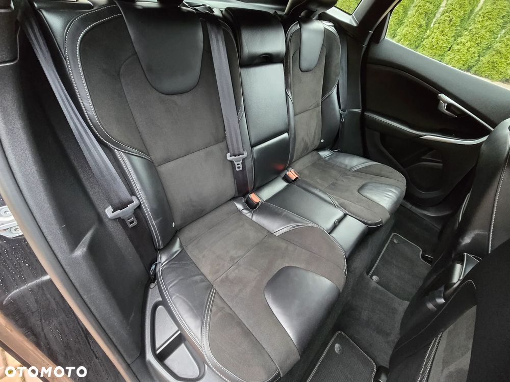 Volvo V40 T4 Drive-E R-Design Momentum - 31