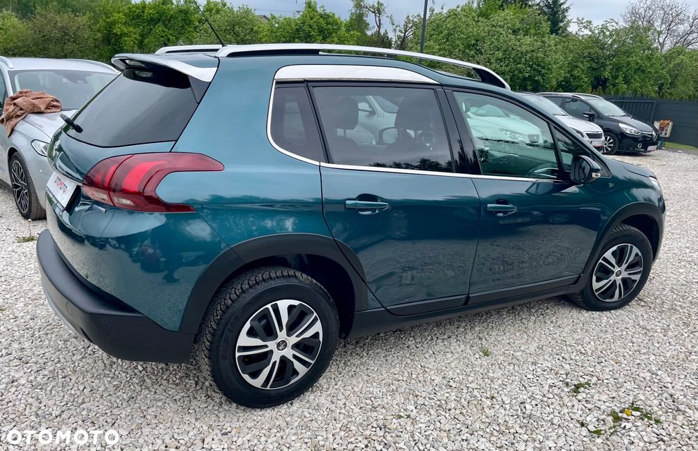 Peugeot 2008 PureTech 130 GPF Stop&Start Allure - 27
