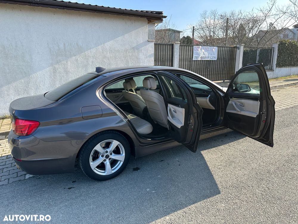 BMW Seria 5 520d Efficient Dynamics Edition - 33