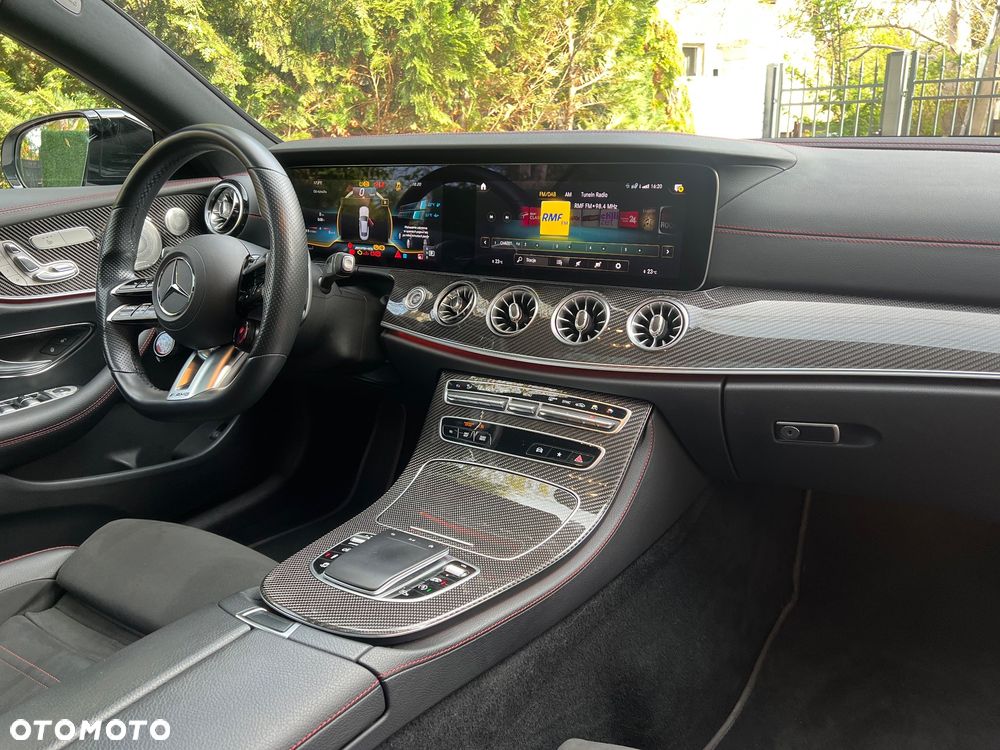 Mercedes-Benz Klasa E AMG 53 4-Matic+ - 23