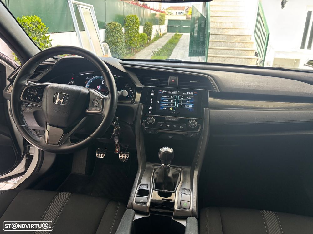 Honda Civic 1.0 i-VTEC Elegance Navi - 5