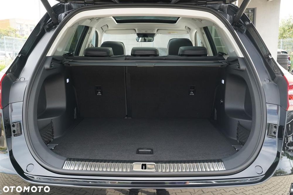 Hongqi HS5 2.0T AWD - 7