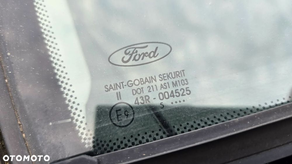 Ford Focus C-Max 1.8 Ghia - 31