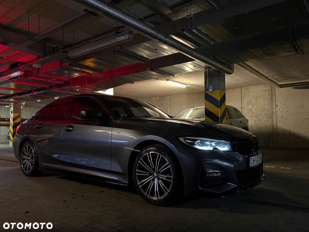BMW Seria 3 318i M Sport - 3