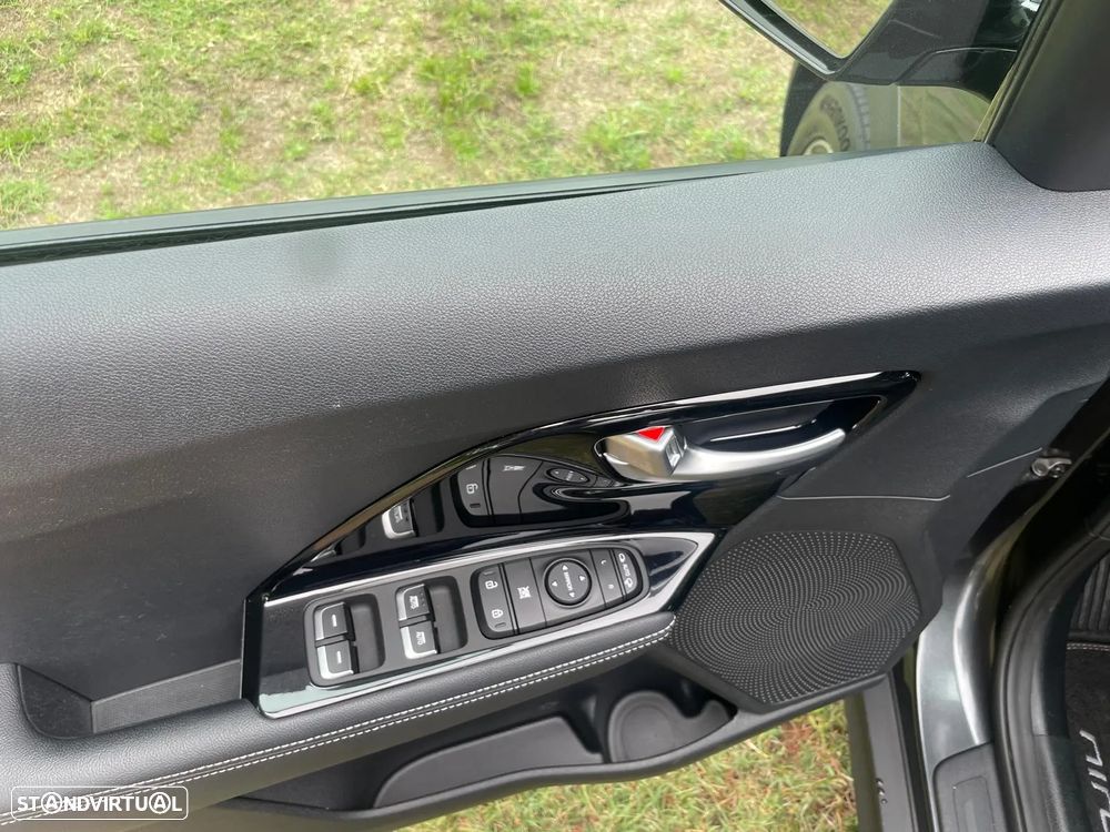 Kia e-Niro 64kWh - 23