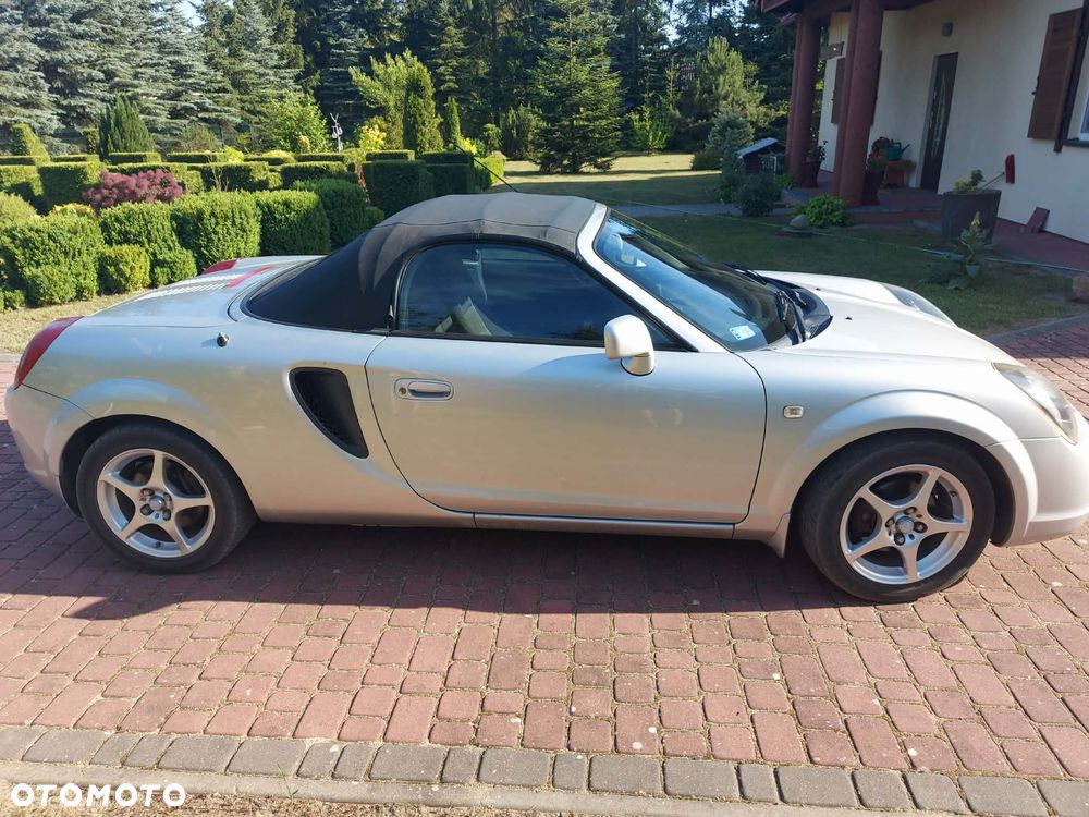 Toyota MR2 - 5