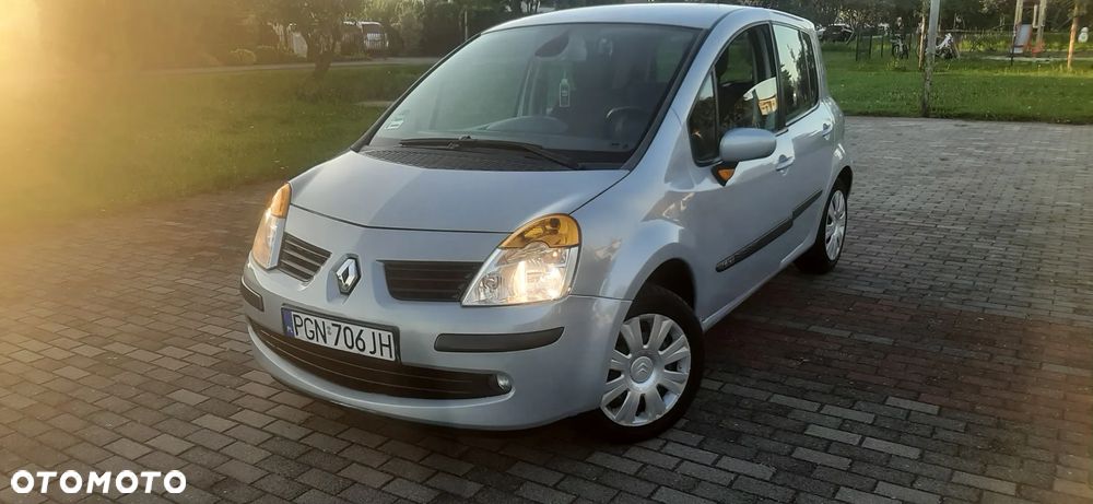 Renault Modus 1.6 16V Privilege - 3