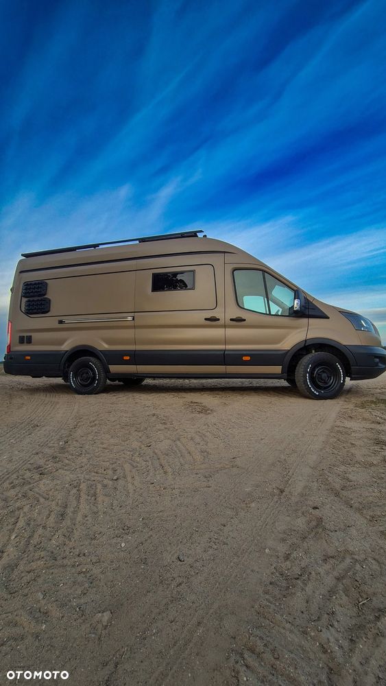 Ford Transit - 1