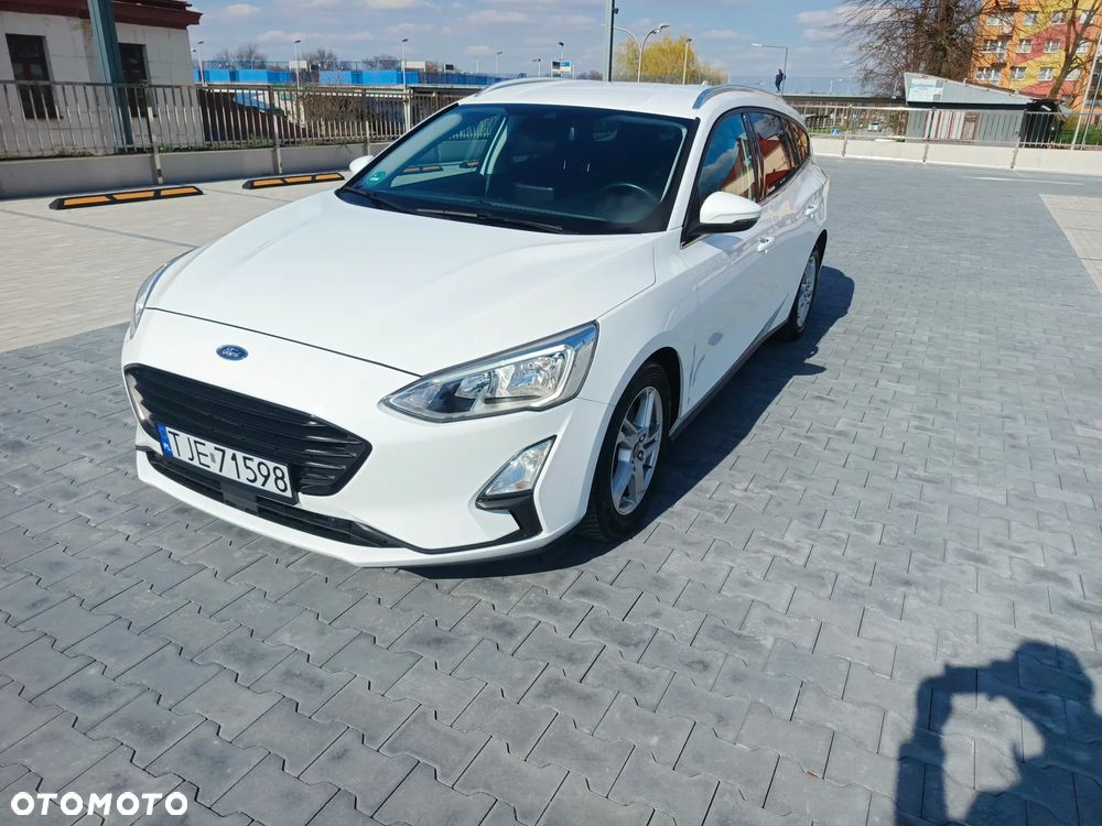 Ford Focus 1.5 EcoBlue Start-Stopp-System COOL&CONNECT DESIGN - 2