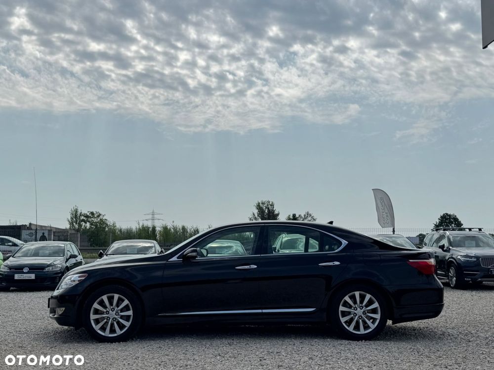Lexus LS - 8