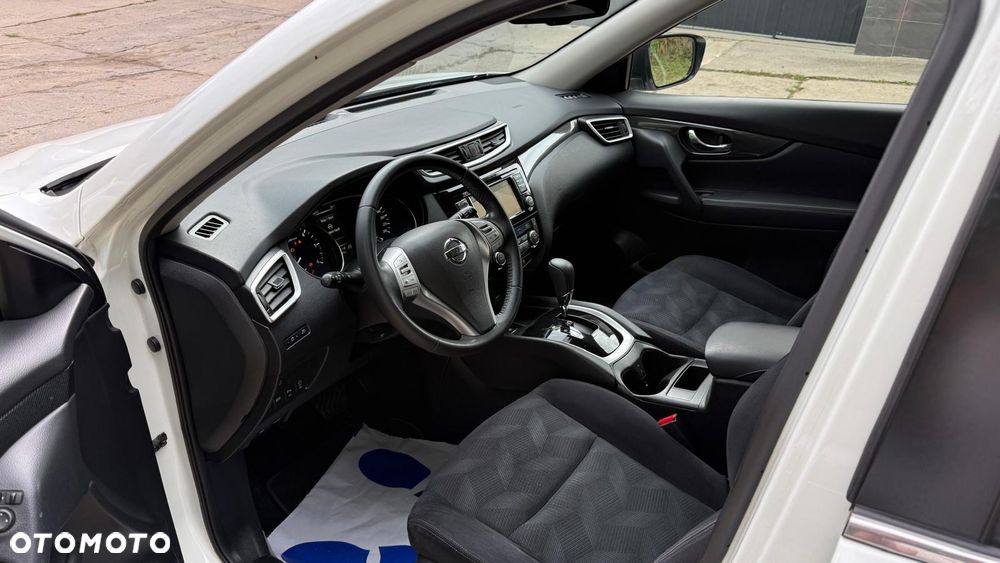 Nissan X-Trail 1.6 DCi Tekna Xtronic 2WD - 24