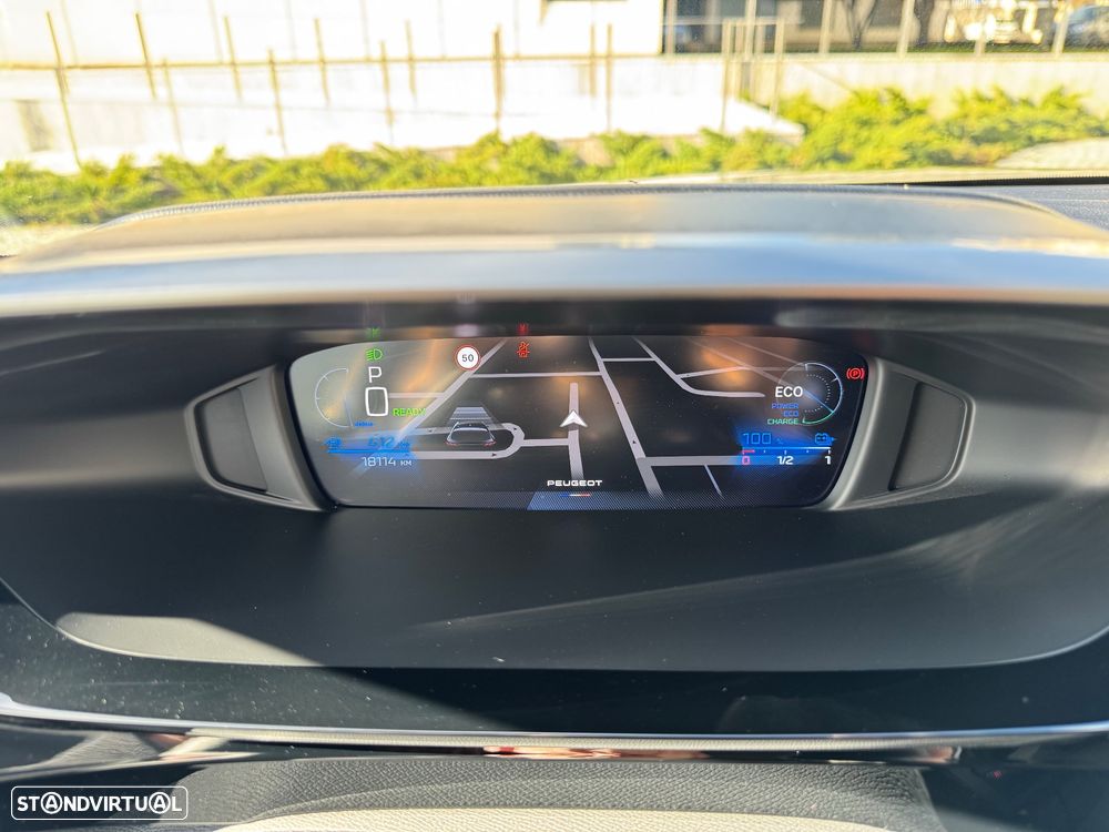 Peugeot e-308 Allure - 31