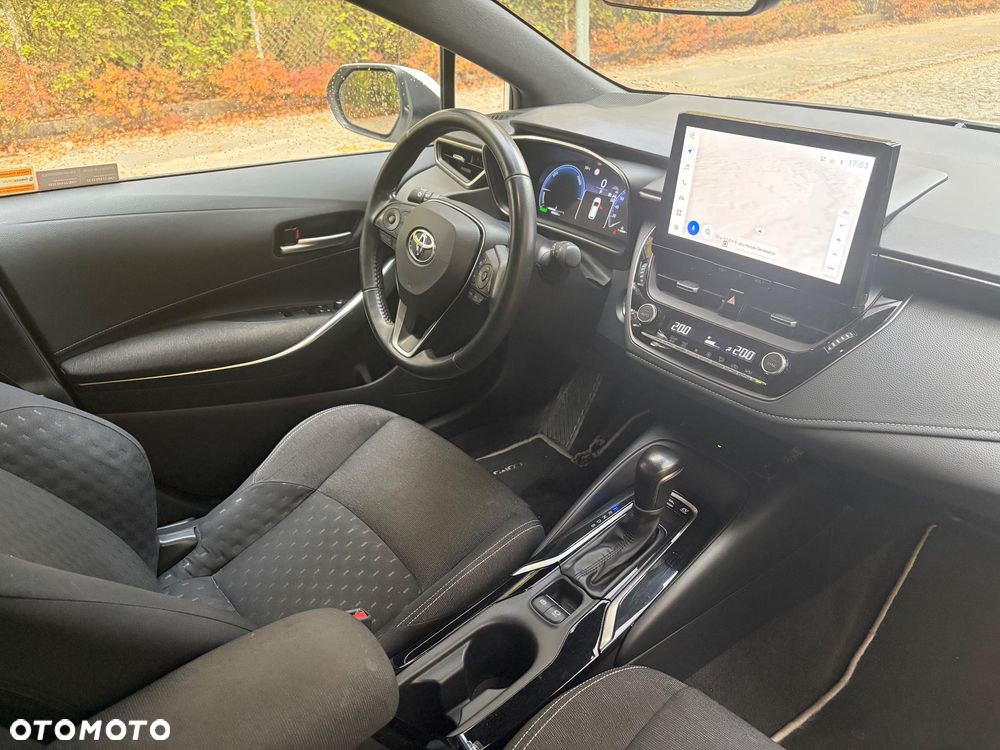 Toyota Corolla 1.8 Hybrid Comfort - 20