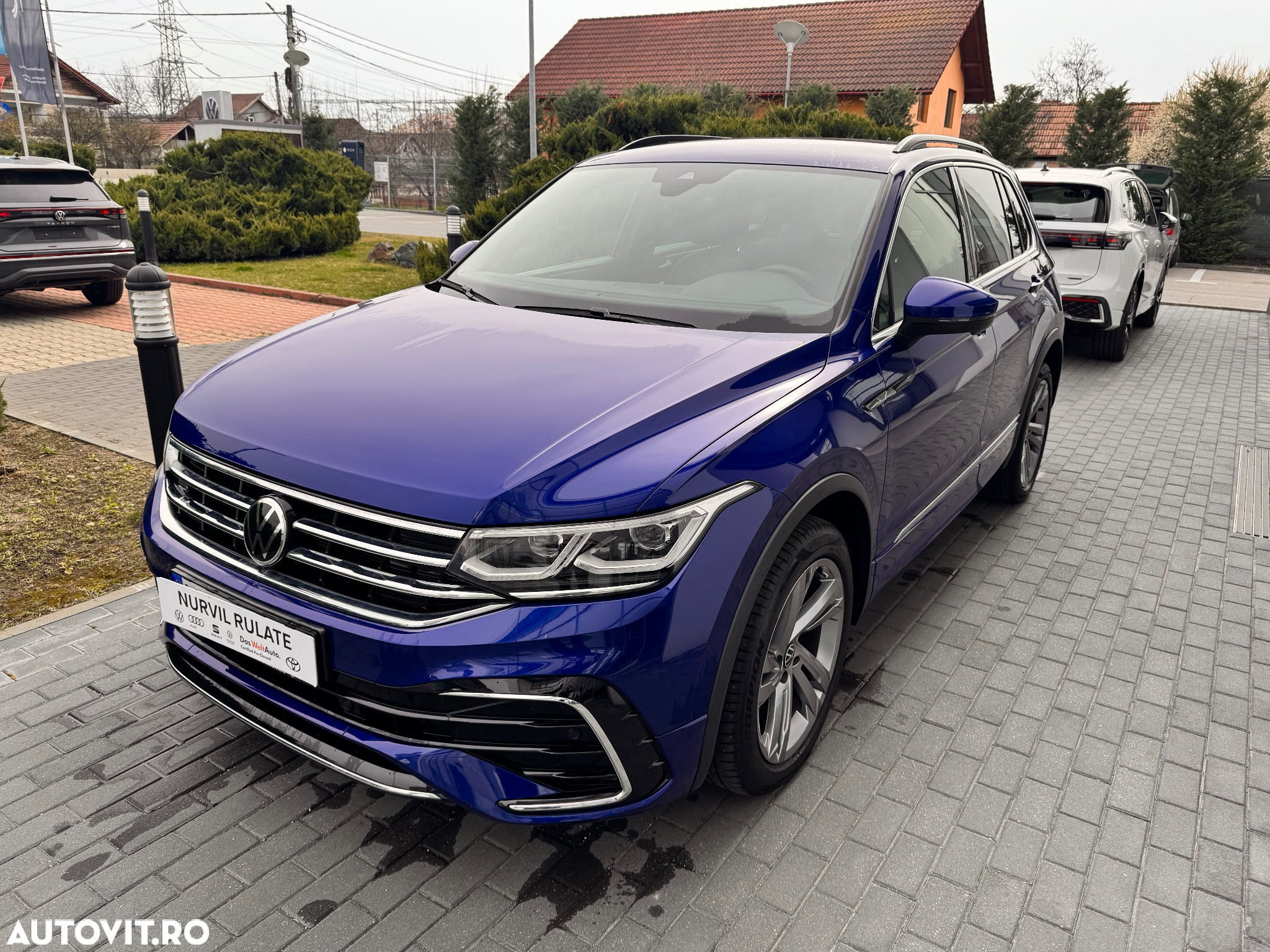 Volkswagen Tiguan 2.0 TDI SCR DSG 4Motion R-Line - 3