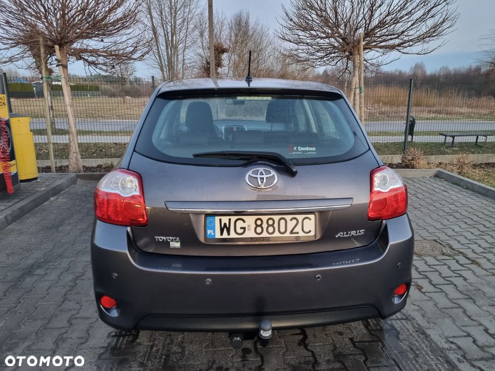 Toyota Auris 1.6 2010 - 3