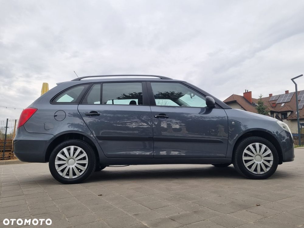 Skoda Fabia 1.2 HTP Comfort - 4