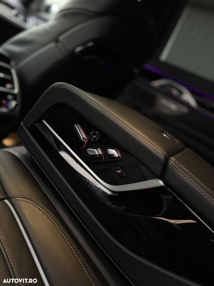 BMW Seria 7 745Le - 23