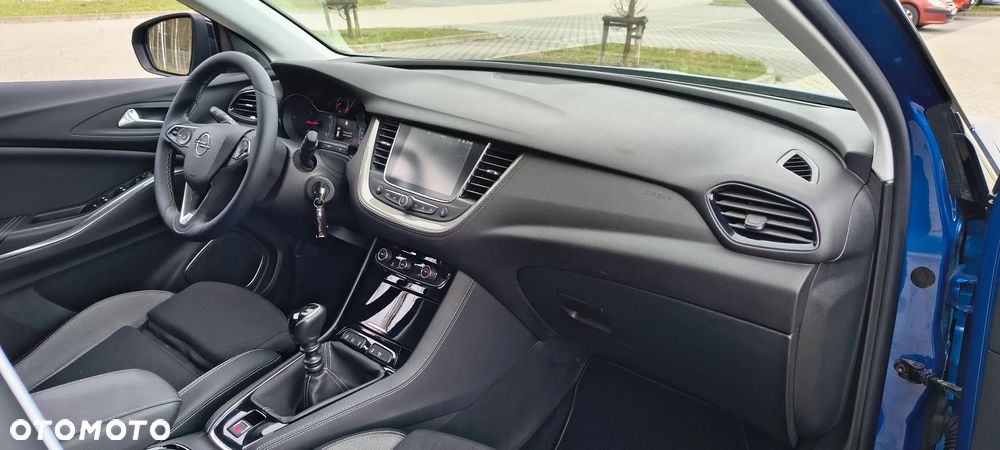 Opel Grandland X 1.2 T Innovation S&S - 16