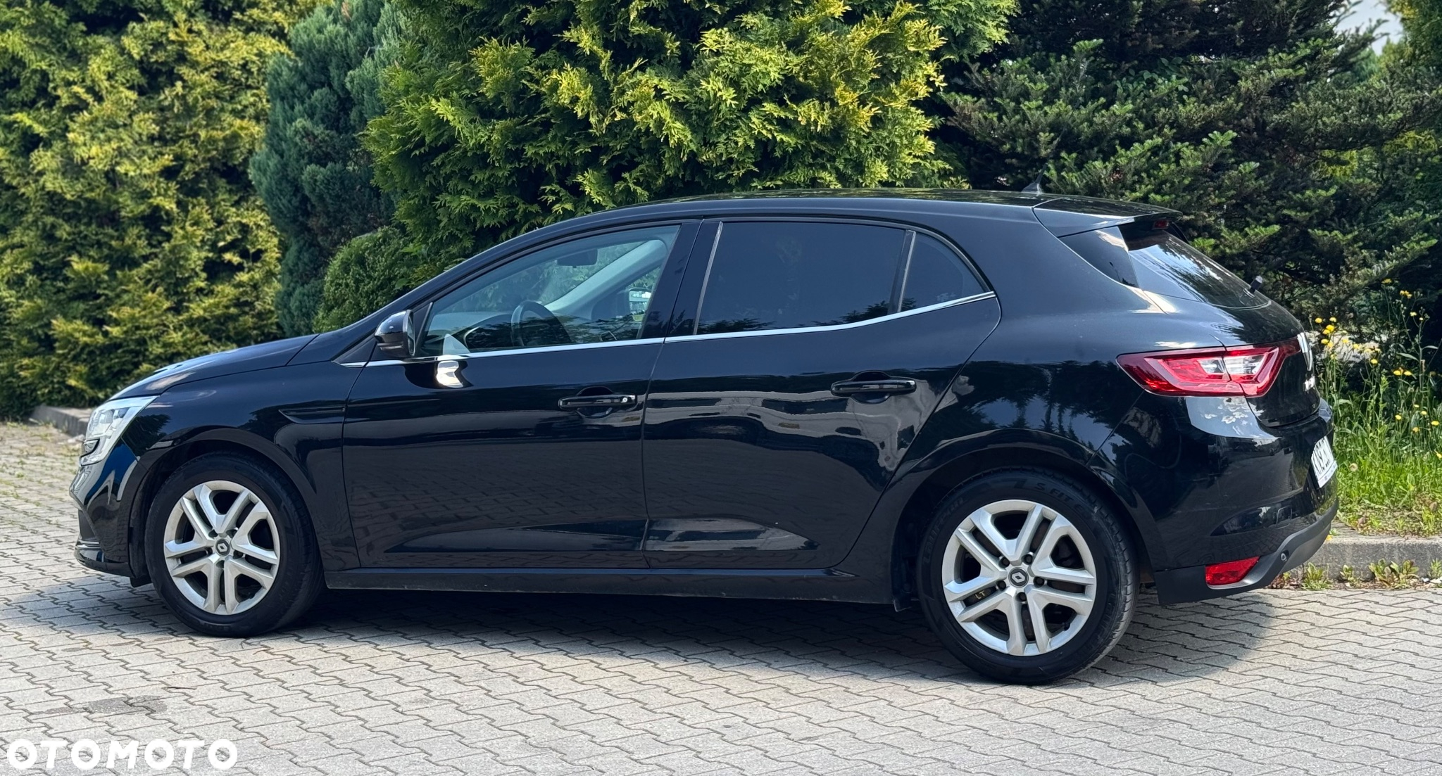 Renault Megane 1.2 Energy TCe Life - 11