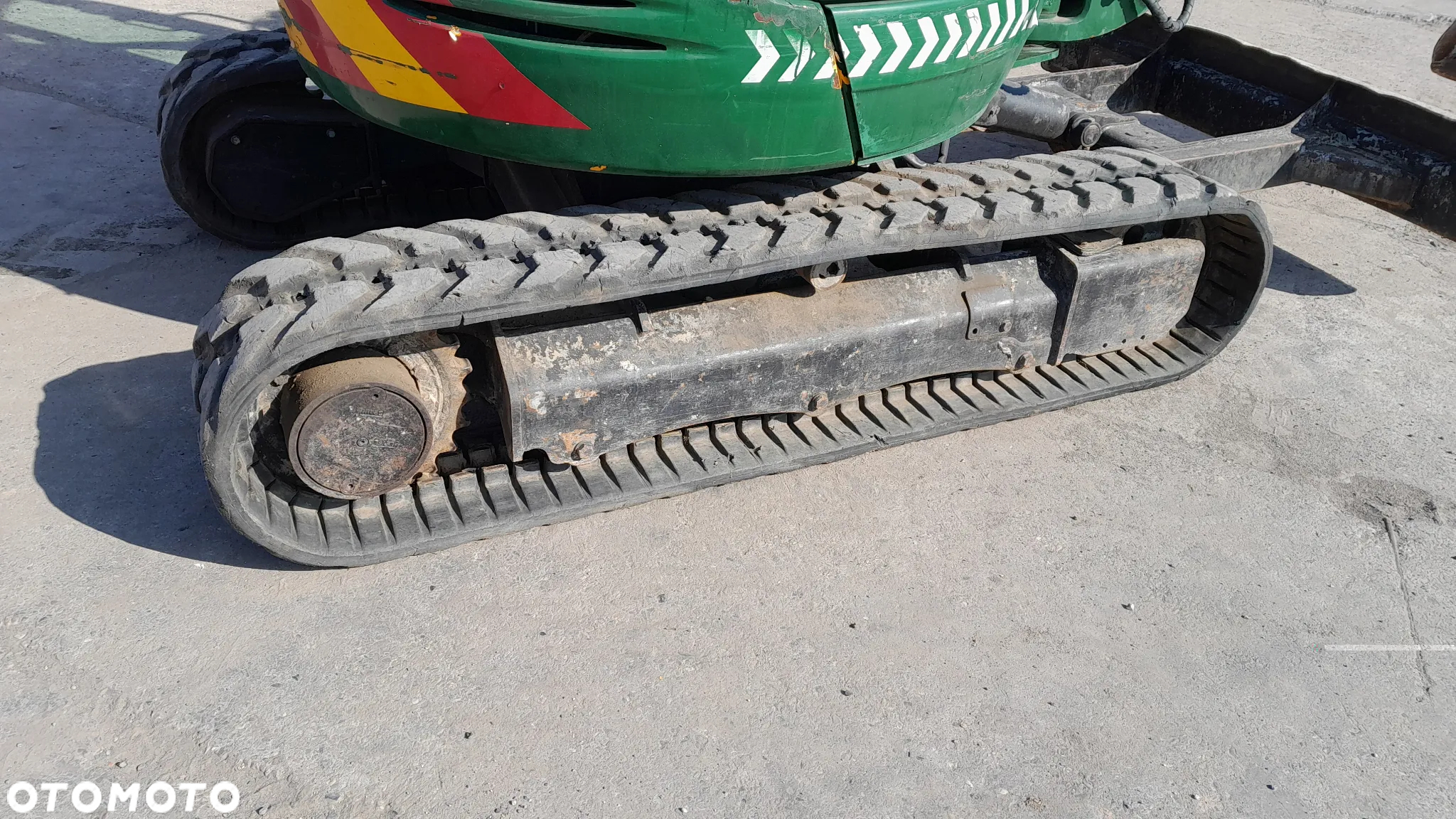 JCB 8025 2015R - 11