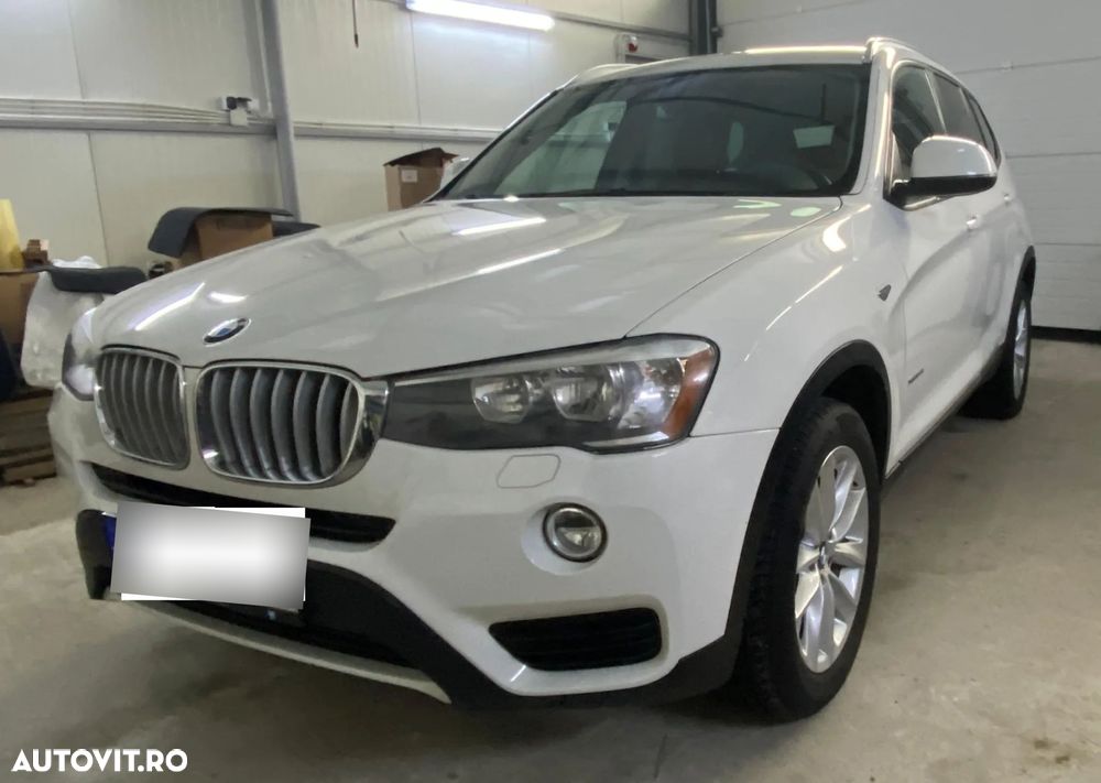 BMW X3 xDrive28i Aut. Advantage - 3