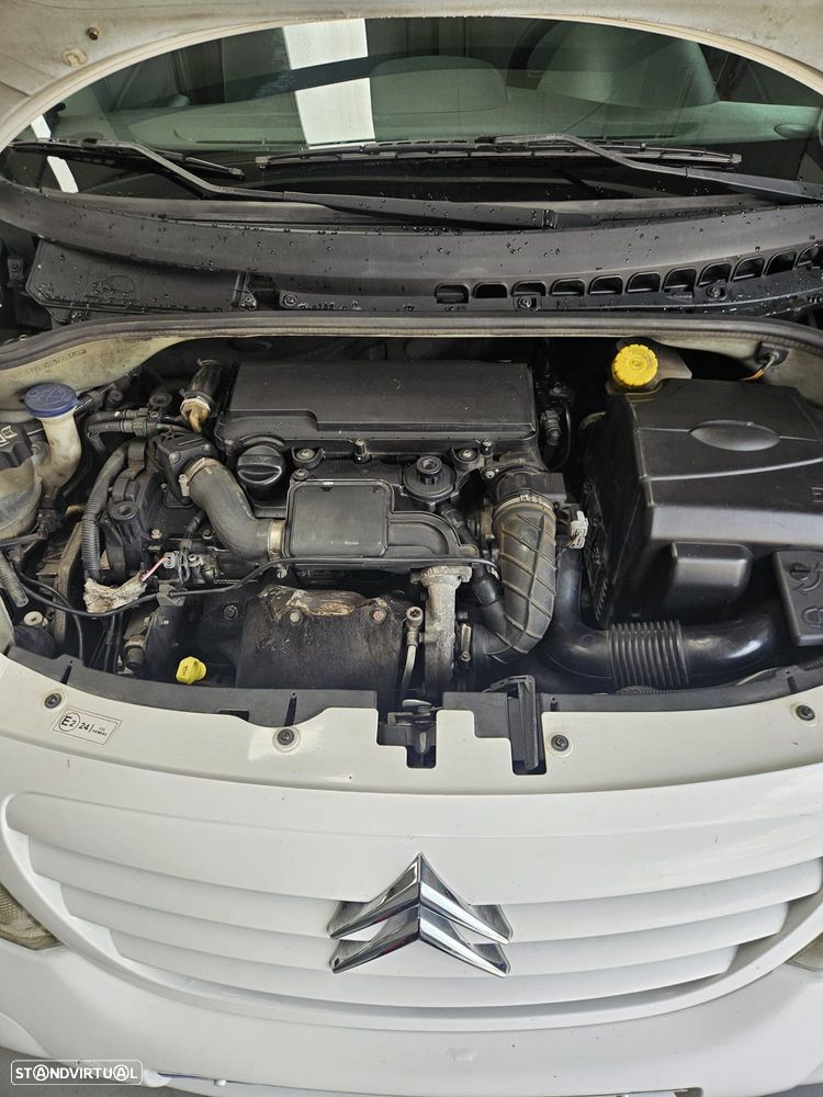 Citroën C3 1.4 HDi Exclusive - 4