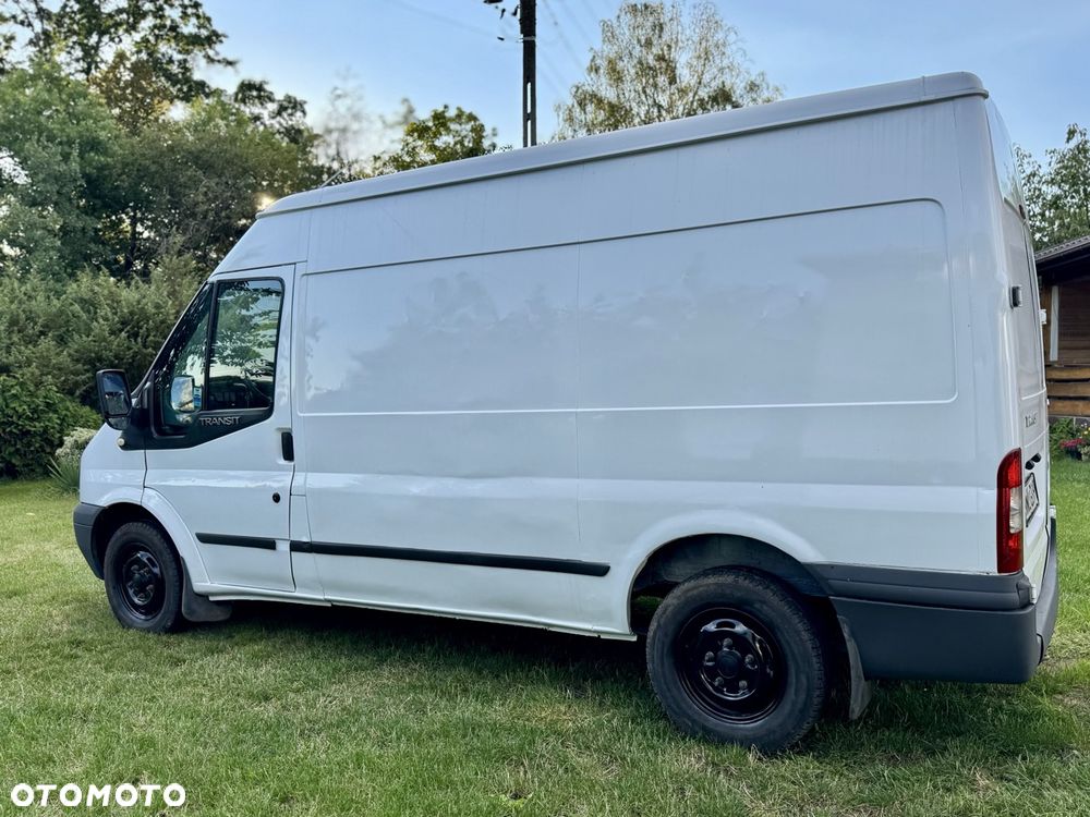 Ford Transit - 13