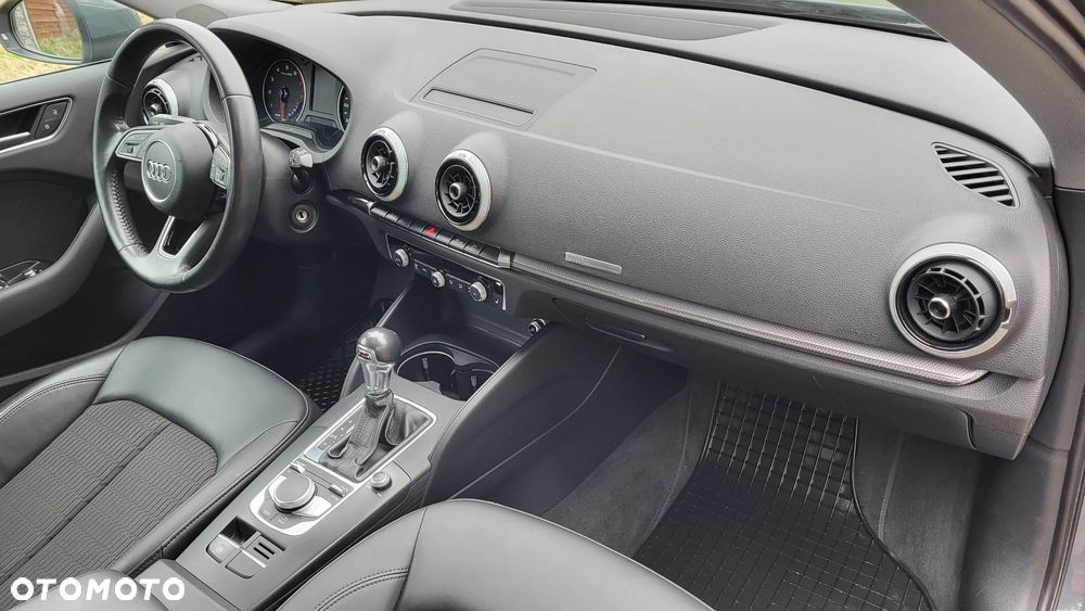 Audi A3 Sportback - 15