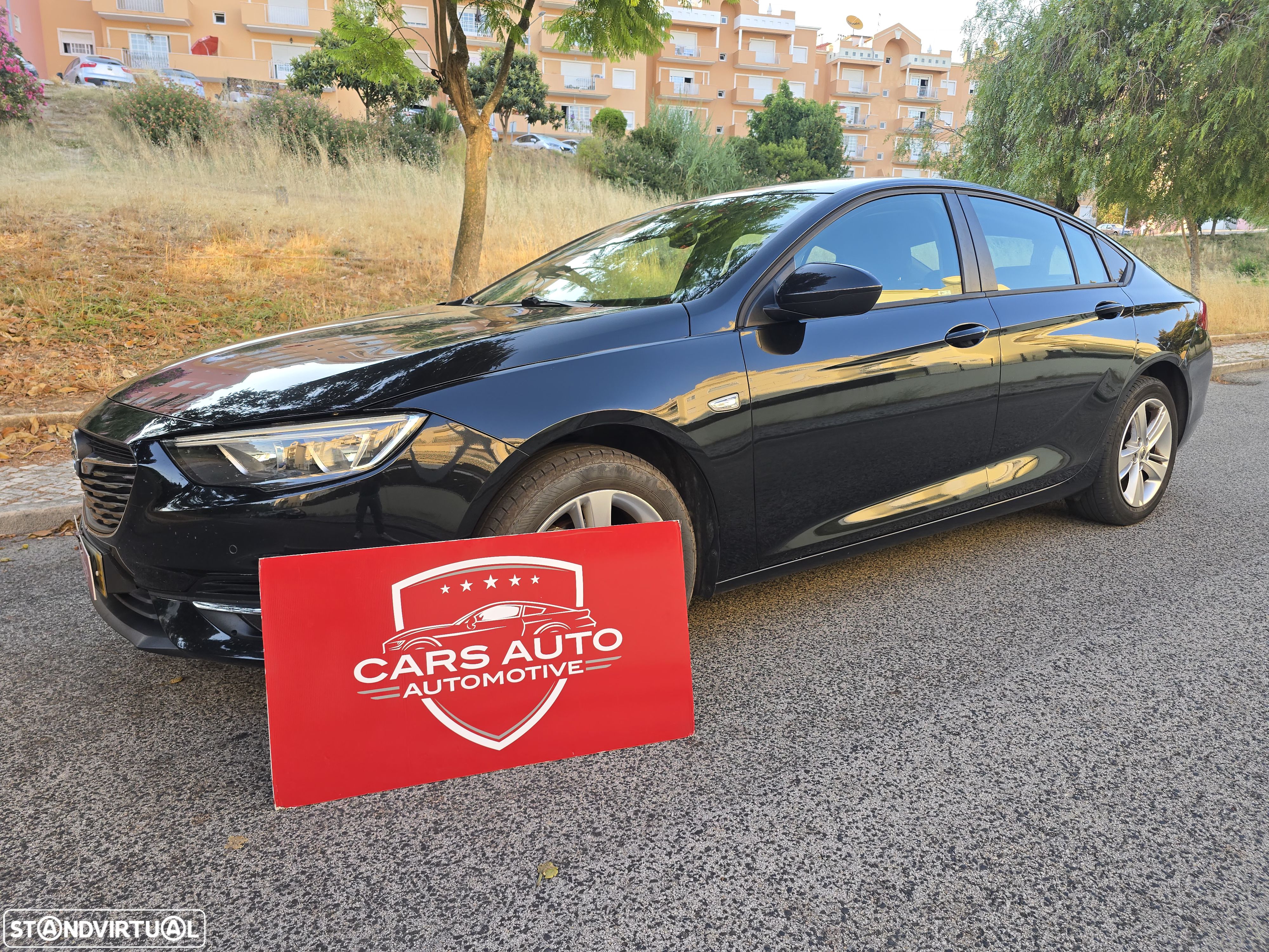 Opel Insignia Grand Sport 1.6 CDTi Innovation - 1
