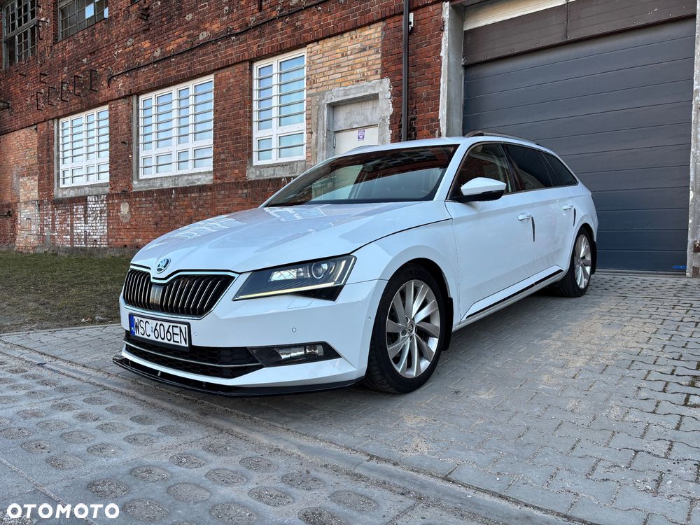 Skoda Superb 2.0 TDI SCR L&K DSG - 2