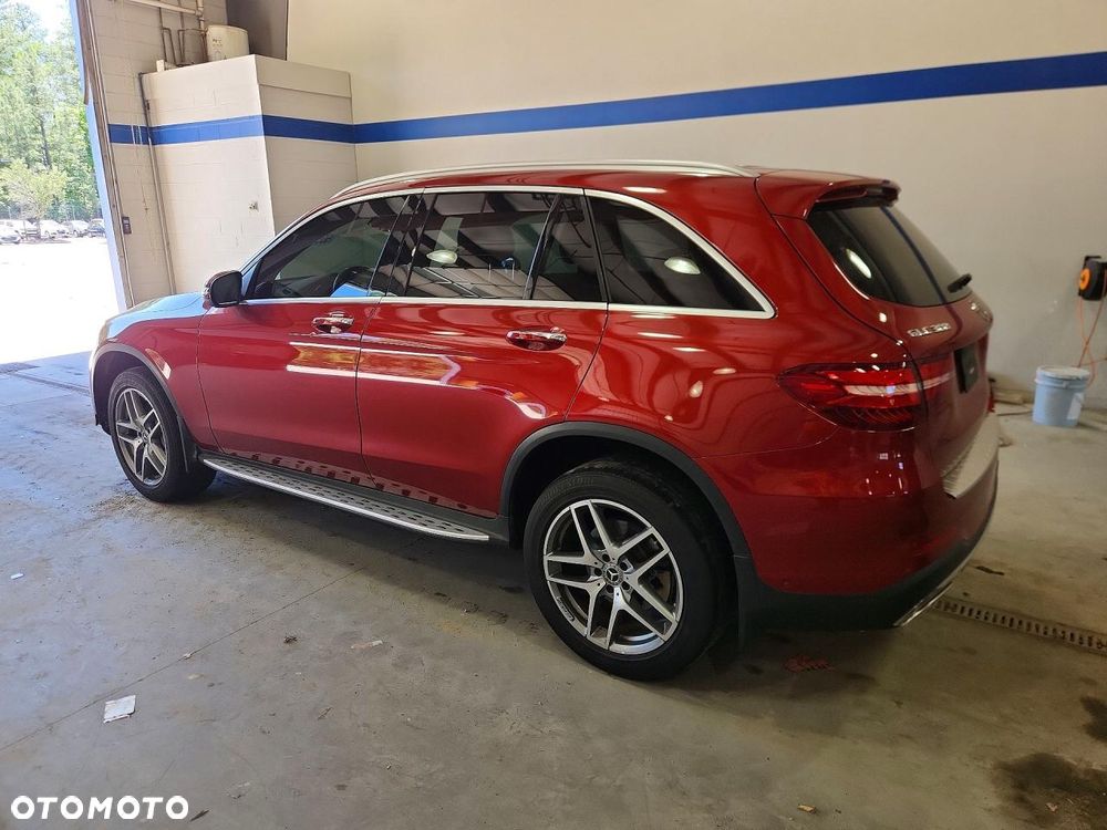 Mercedes-Benz GLC - 3