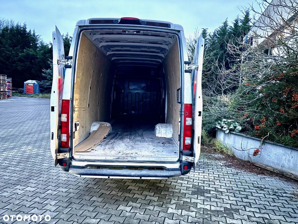 Iveco Daily 35C15 V - 18