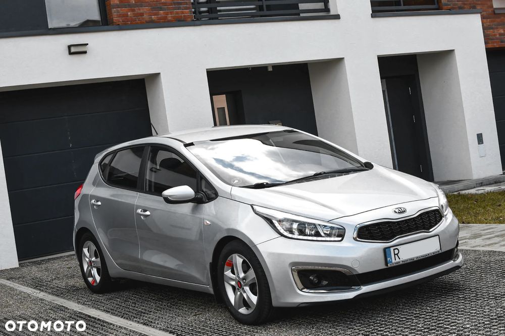 Kia Ceed 1.0 T-GDI M - 2