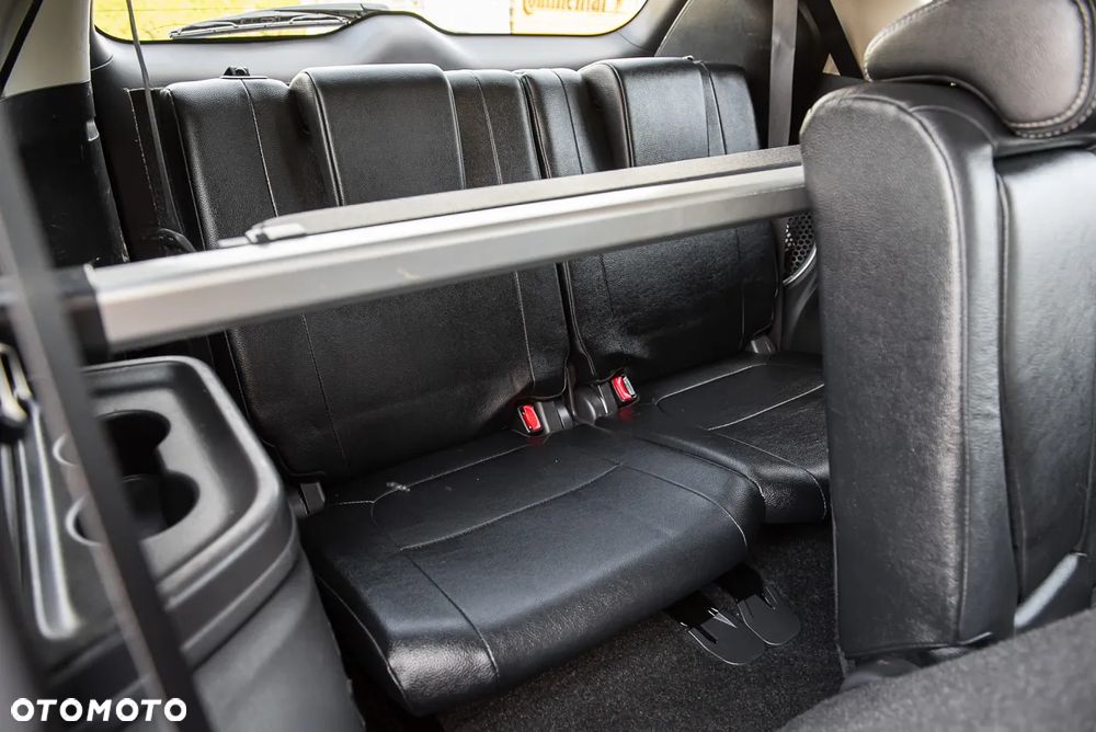 Mitsubishi Outlander - 31