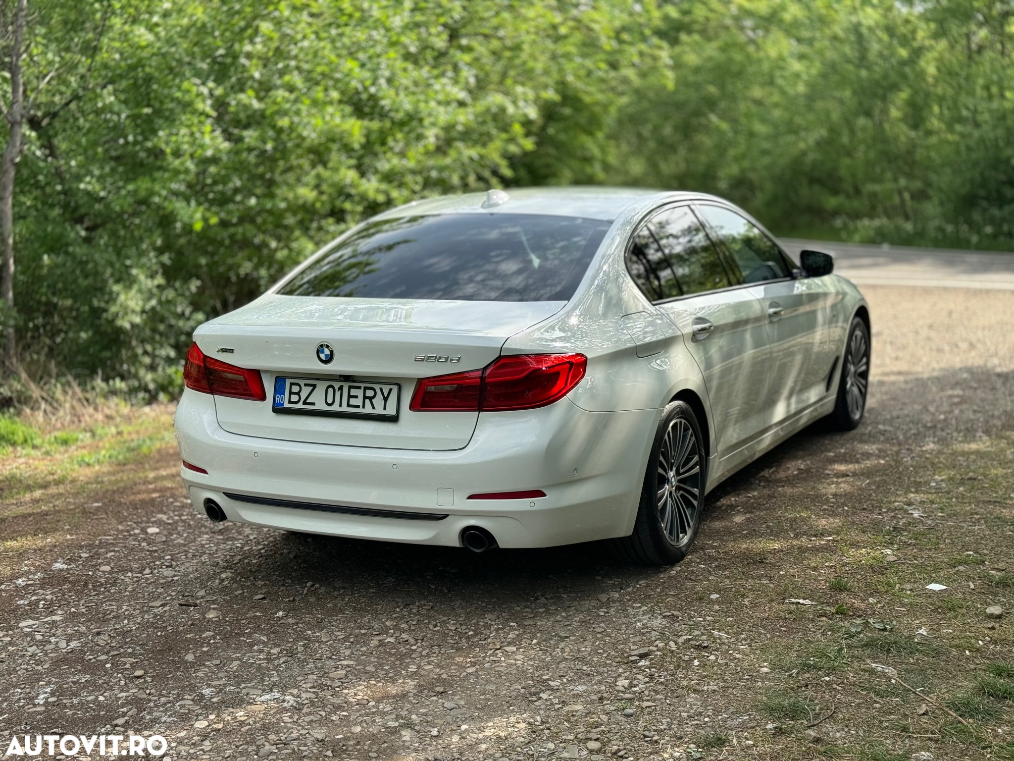 BMW Seria 5 520d xDrive Aut. - 7