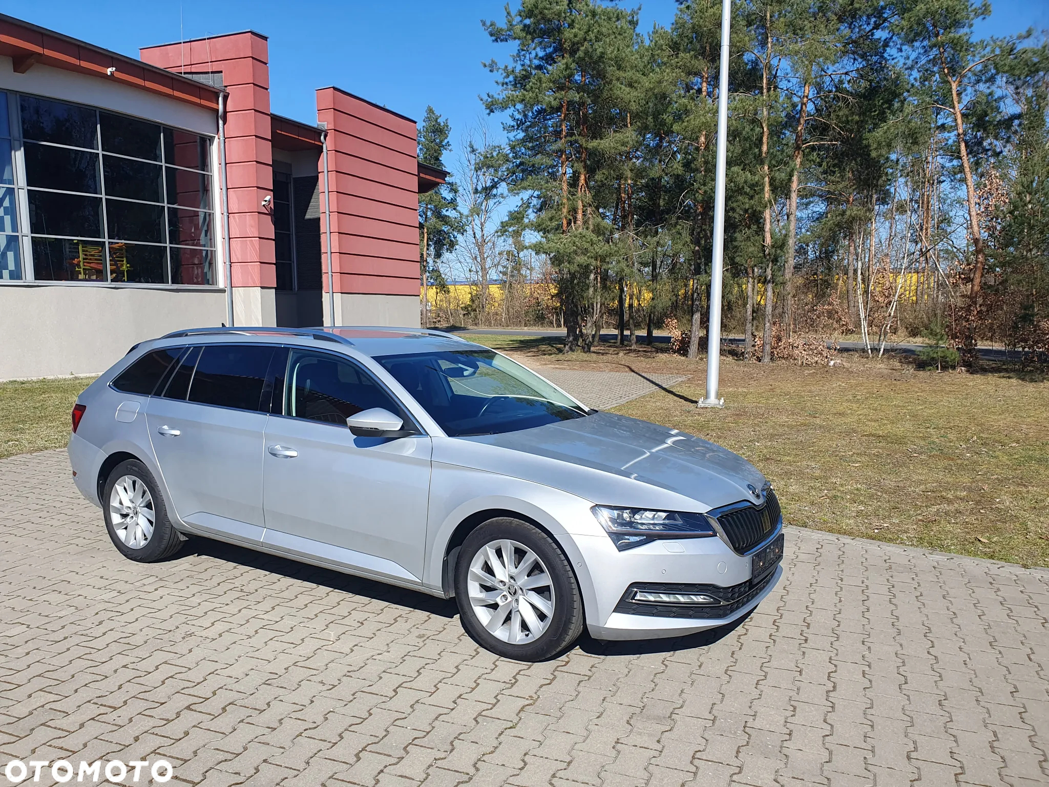 Skoda Superb 2.0 TDI DSG Style - 3