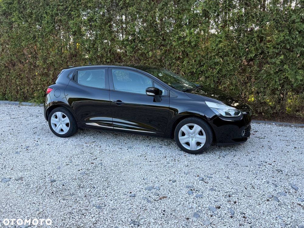 Renault Clio 1.2 16V 75 Expression - 16