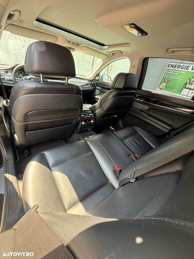 BMW Seria 7 750d xDrive - 13