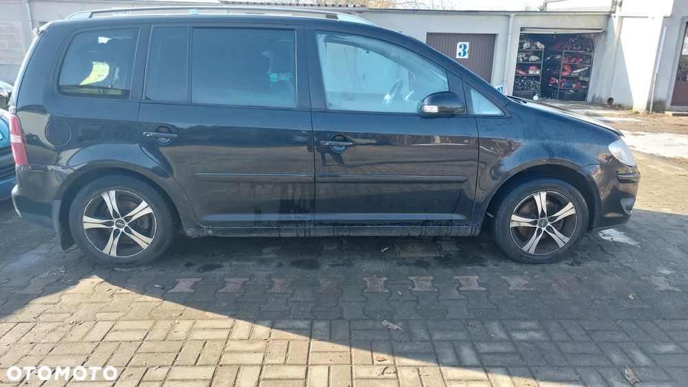 VW Touran 2006  i 2005r. 2,0 diesel na części - 7