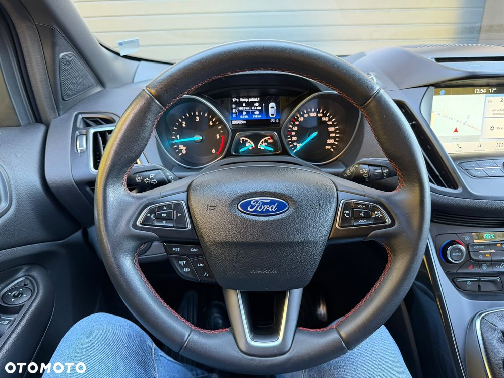 Ford Kuga 2.0 TDCi FWD ST-Line - 16