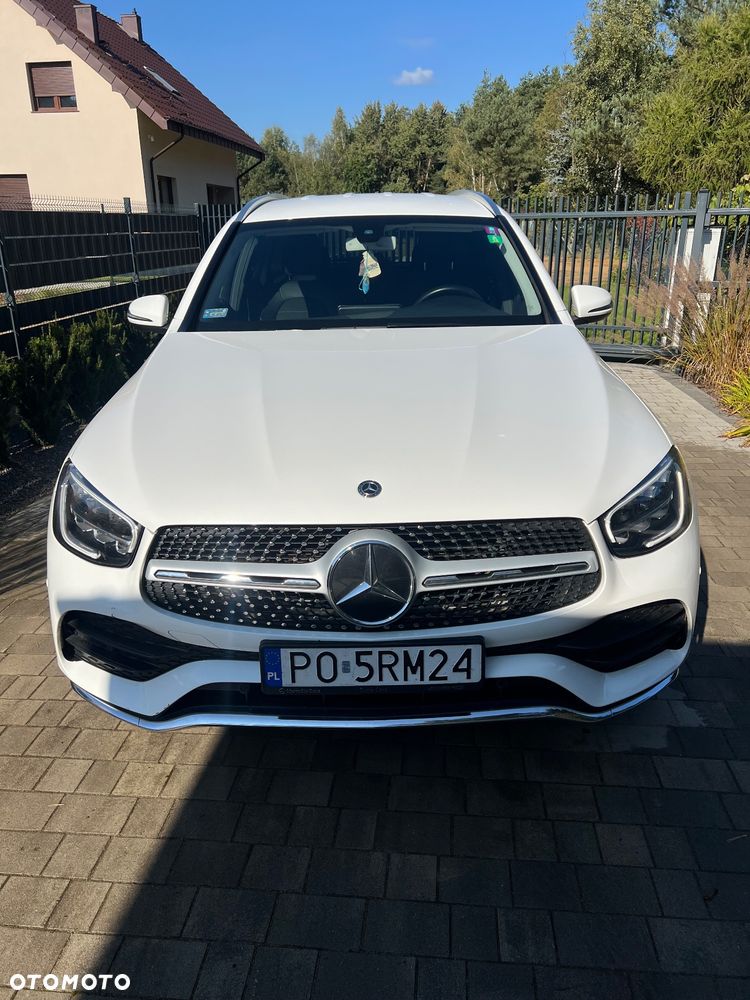 Mercedes-Benz GLC 200 d 4-Matic Business Edition - 3