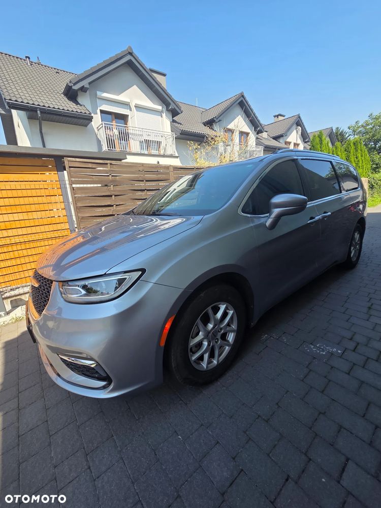Chrysler Pacifica - 31