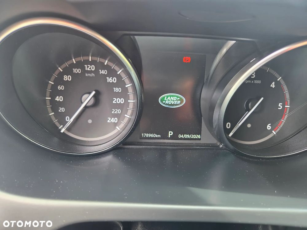 Land Rover Discovery Sport - 9