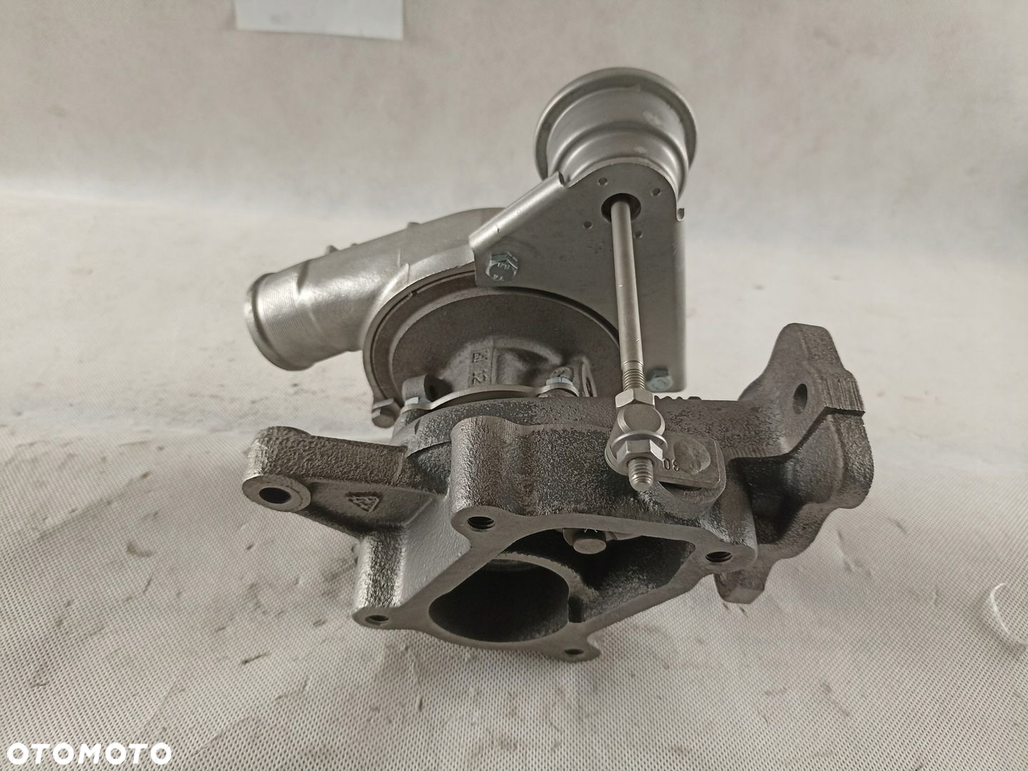 Citroen 2.0 HDI silnika 5303990023 TURBINA - 5